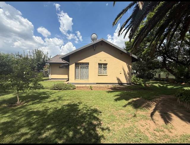 3 BEDROOM HOUSE FOR SALE IN VANDERBIJLPARK SE 1